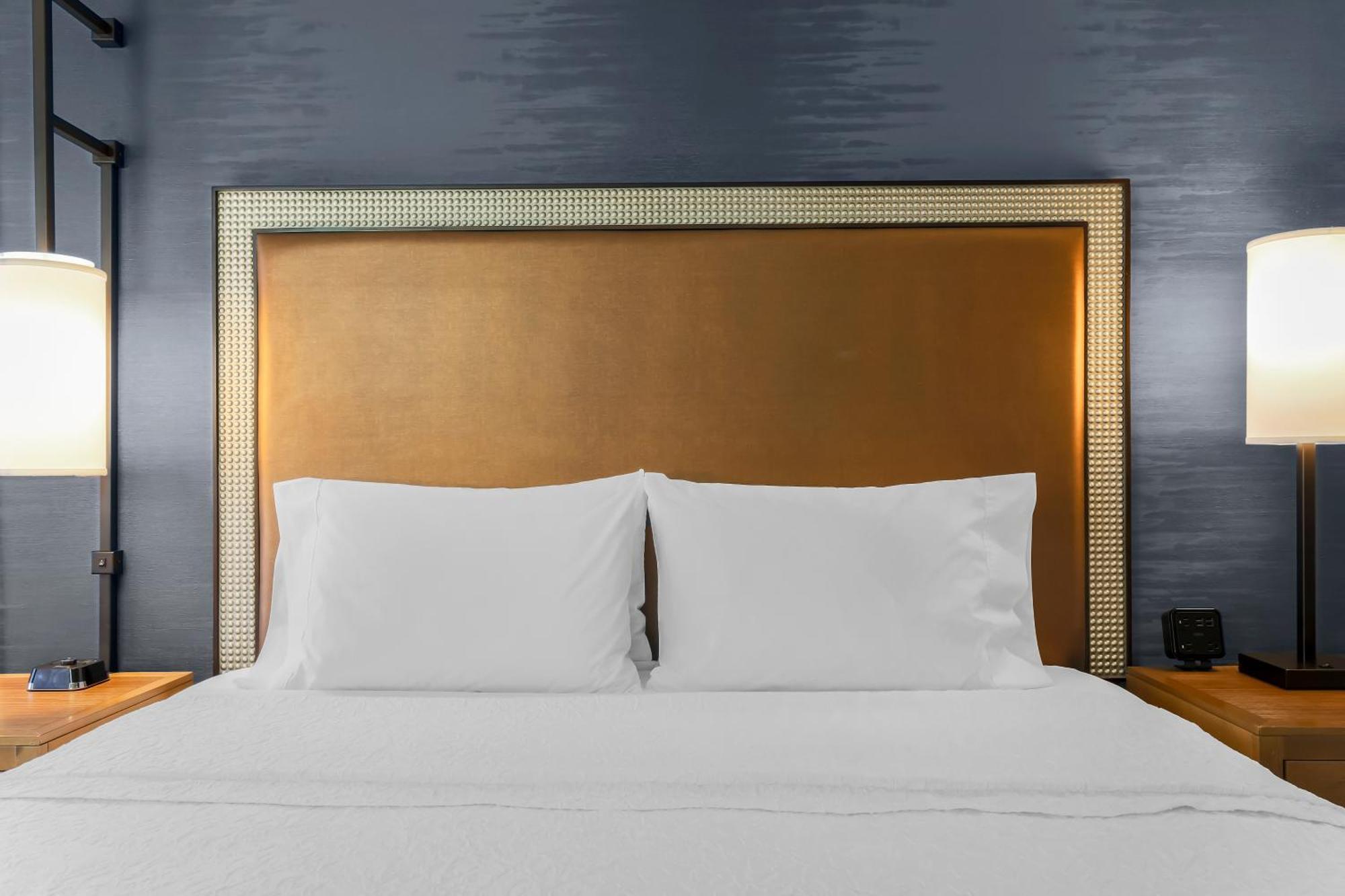 Hampton Inn & Suites Austin-Downtown/Convention Center Bagian luar foto