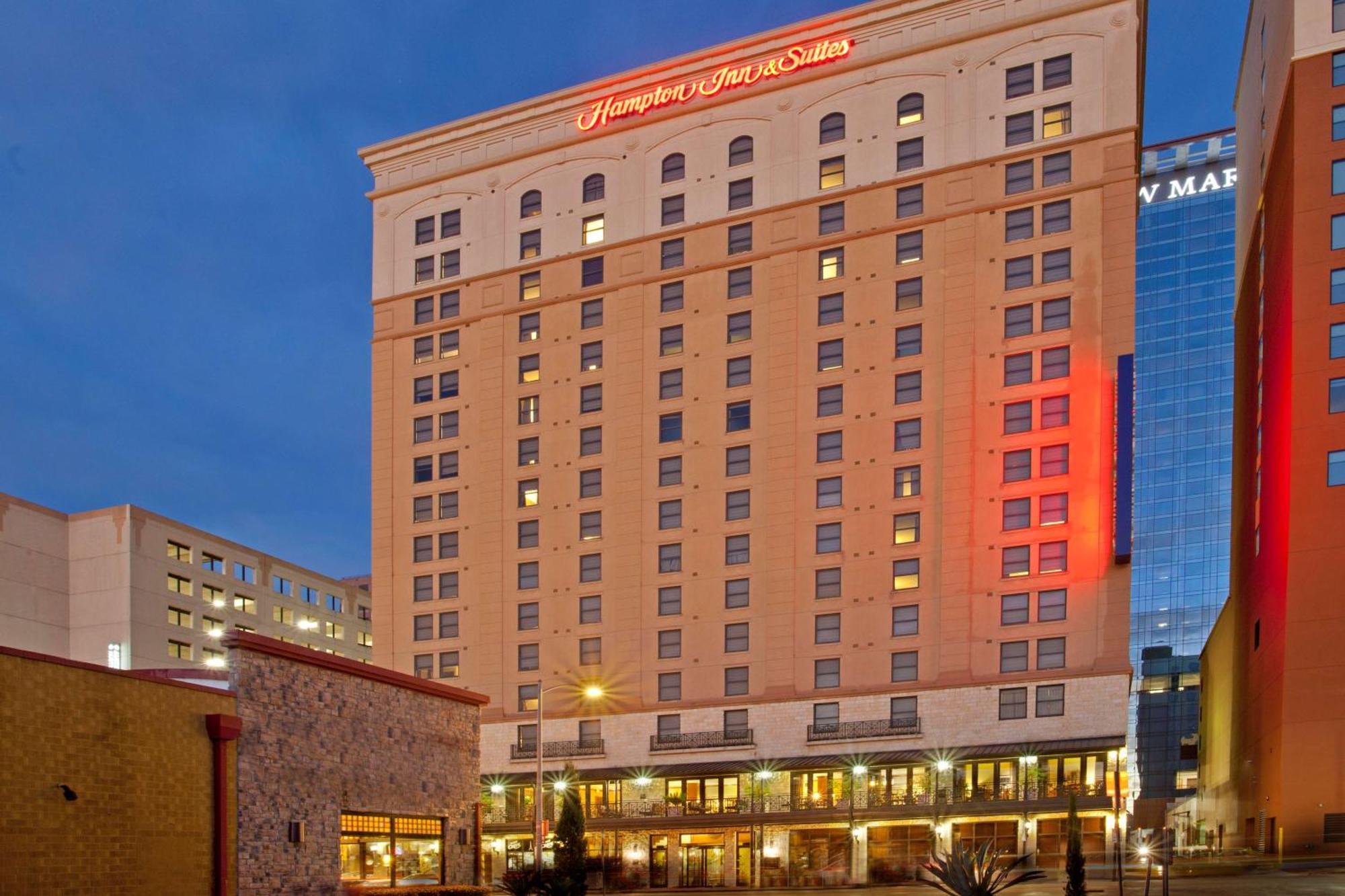 Hampton Inn & Suites Austin-Downtown/Convention Center Bagian luar foto