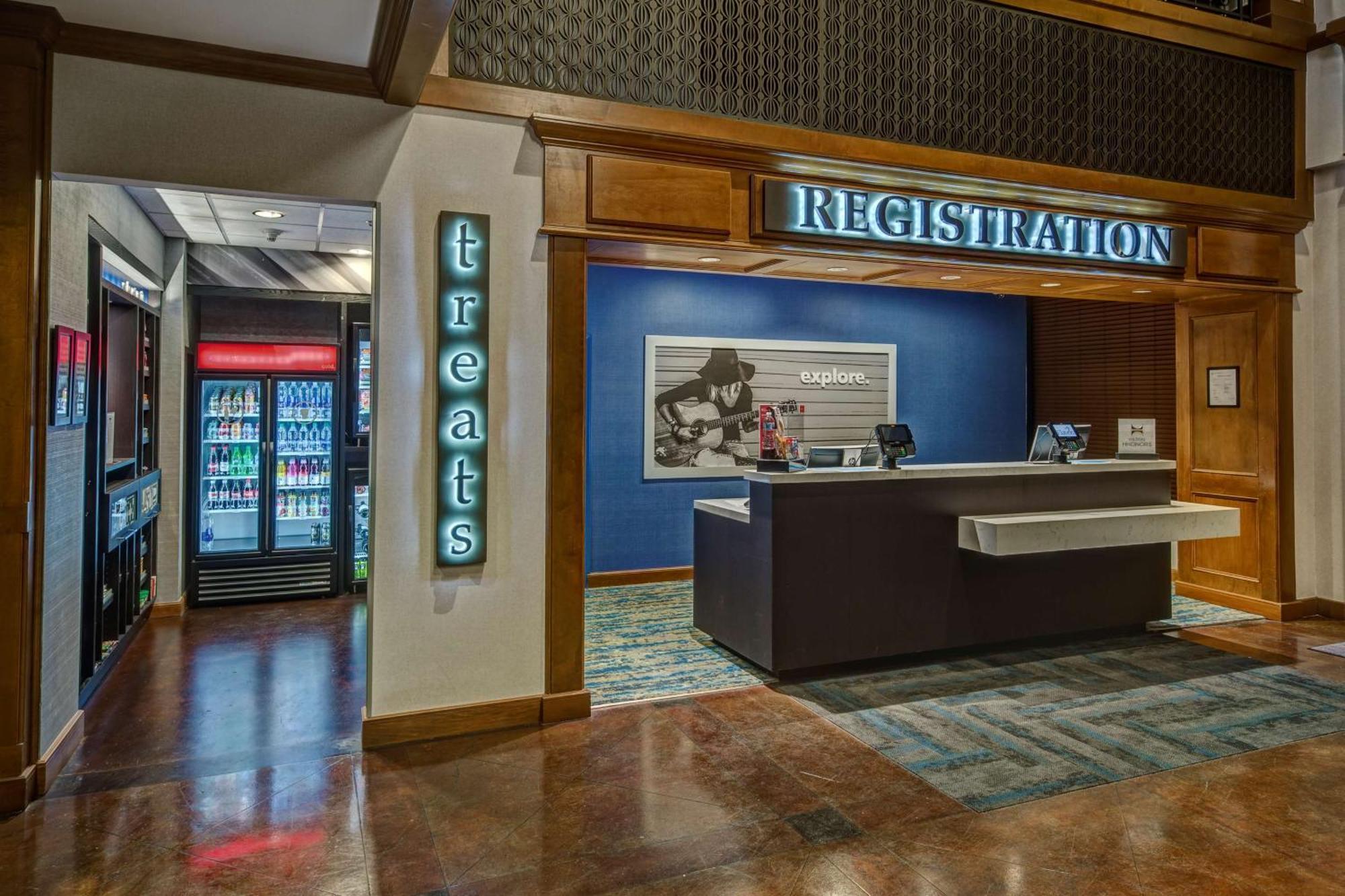 Hampton Inn & Suites Austin-Downtown/Convention Center Bagian luar foto