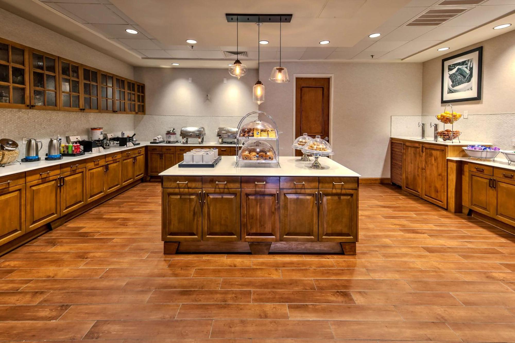 Hampton Inn & Suites Austin-Downtown/Convention Center Bagian luar foto